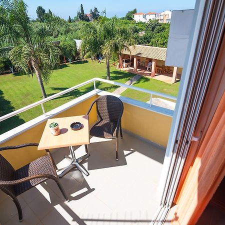 Voula Apartments Mýtikas Exterior foto